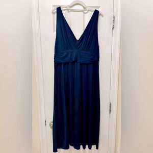 Navy blue v neck semiformal dress plus